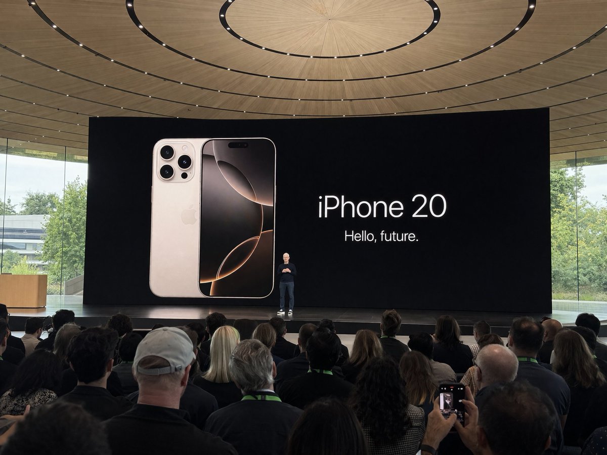 Amateur iPhone Keynote Snapshot