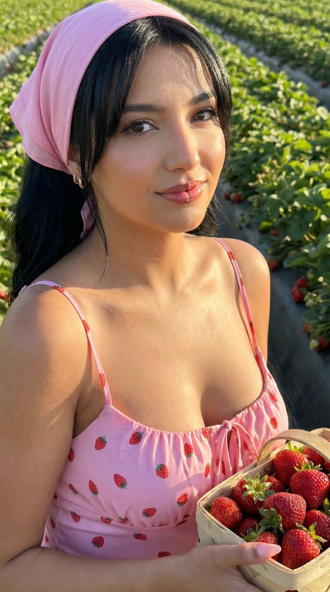 Strawberry Field High Fashion Editorial Portrait Prompt — Nano Banana Pro AI Generated Image