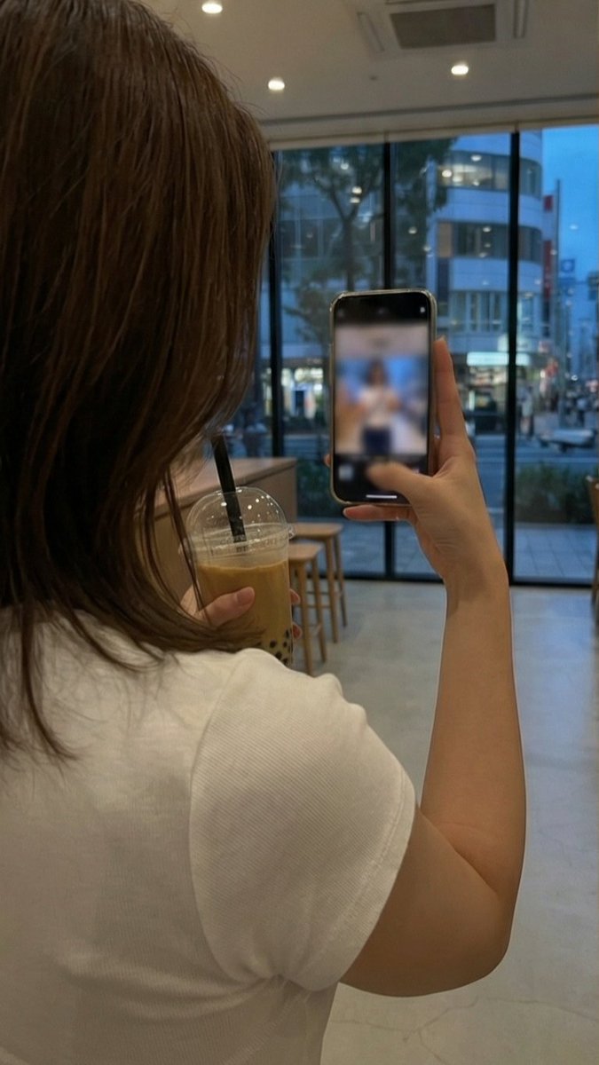 Multi-Angle, Face-Obscured Shot Generation Prompt for Nano Banana Pro — Nano Banana Pro AI Generated Image