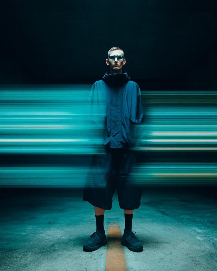 Cyberpunk motion blur fashion portrait prompt (Midjourney style) — Nano Banana Pro AI Generated Image