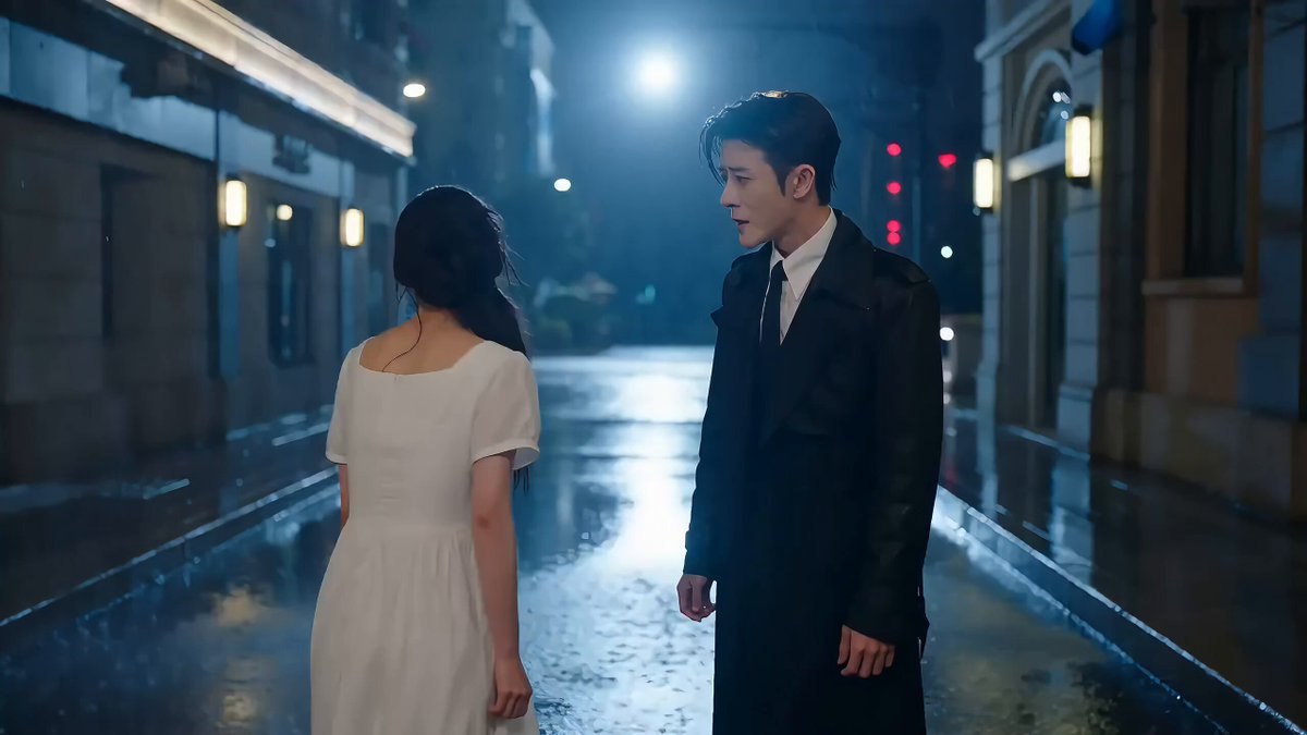 Mini-Drama: Rainy Night Breakup and Reunion Prompt