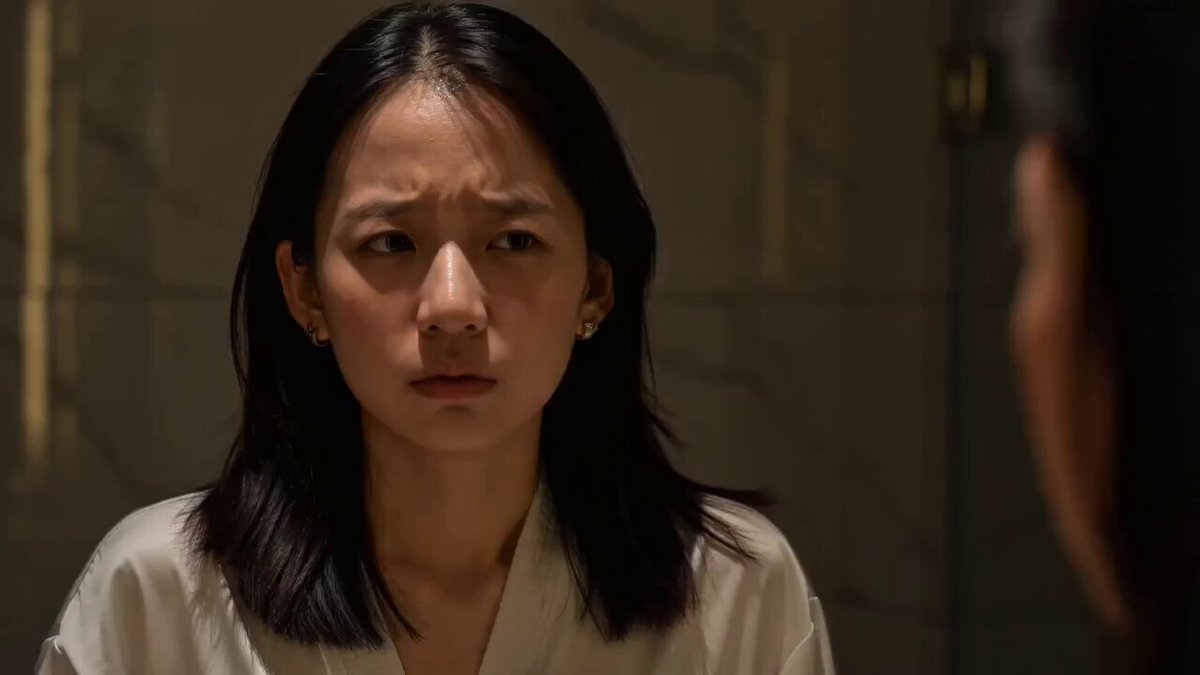 Seedance 2.0 Video Prompt: Skincare Product Ad (Scene 1)